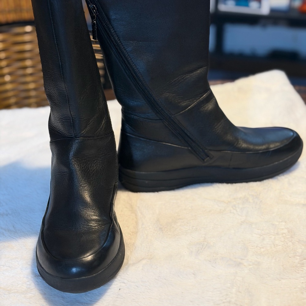 Fitflop Black Ankle Boots - Picture 4 of 10